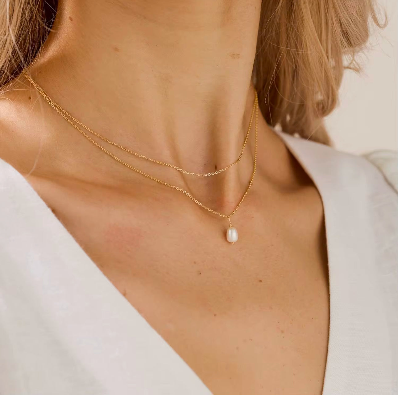 Gold Double Layer Pearl Pendant Necklace